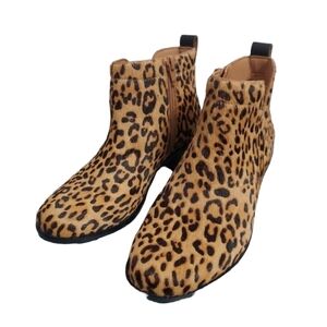 Vionic Clara Genuine Calf Hair Leopard Print Booties size 6